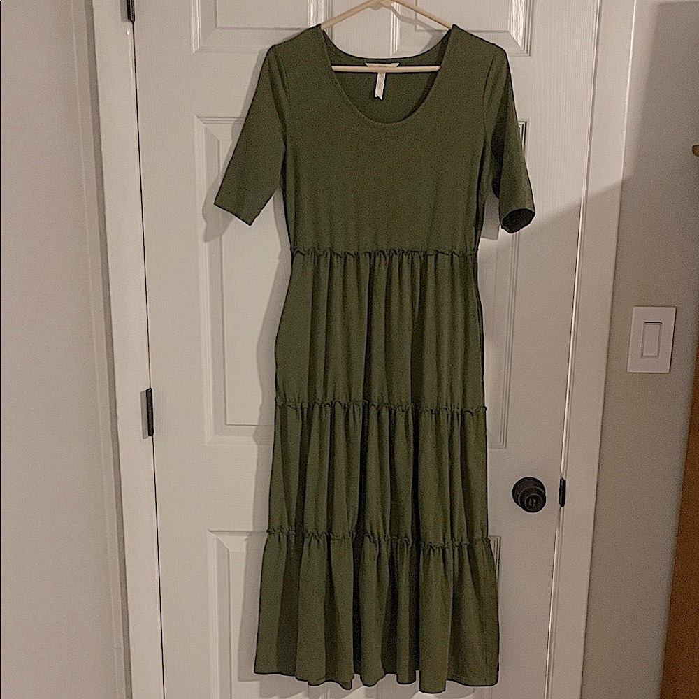 NWOT midi/maxi dress